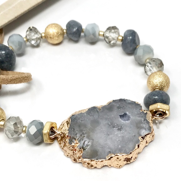 HP🌸Natural Raw Stone Electroplated Bracelet - Picture 3 of 4